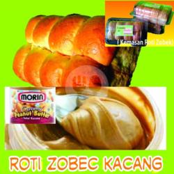 Roti Sobek Kacang