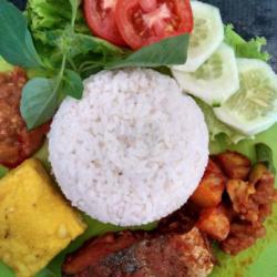 Nasi Rames Balado Patin   Minuman Dingin