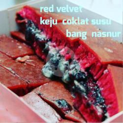 Terang Bulan Red Velvet ( Keju Susu Ukuran Jombo )