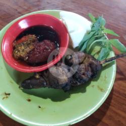 Tusukan Sate Ati Ampela