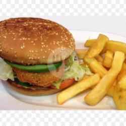 Chicken Burger   Kentang Goreng