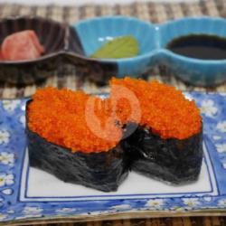 Tobiko Nigiri