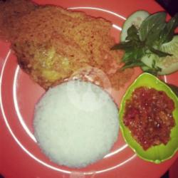 Telur Kremes   Nasi