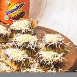 Martabak Manis Keju Ovomaltine