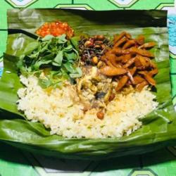 Nasi Bakar Sosis Ayam