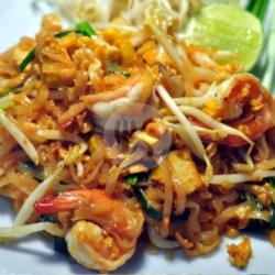 Phad Thai Chicken