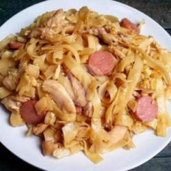 Kwetiaw Goreng Sosis