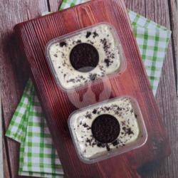 Mini Dessert Box Cookies Cream