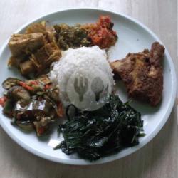 Nasi Ayam Kalio