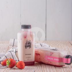 Korean Strawberry Milk 250ml