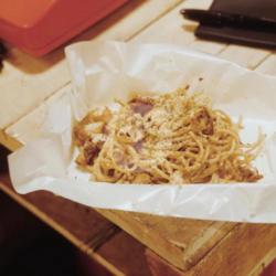 Spaghetti Cream Pakai Ayam