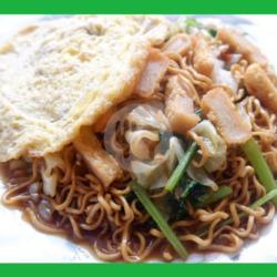 Mie Goreng Chiken Nugget   Telor