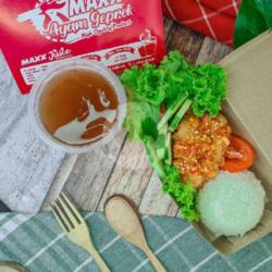 2 Paket Nasi Geprek Free 1 Nasi Geprek