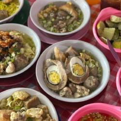 Bakso Komplit Kuah Lemak