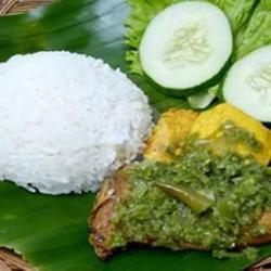 Ayam Penyet Kampung Nasi