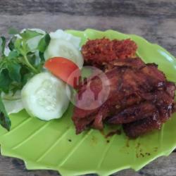 Ayam Bakar Dada