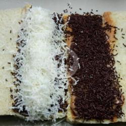 Roti Bakar Spesial Keju Coklat Kacang Coklat