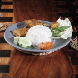 Paket Ayam Marinasi   Tempe Goreng