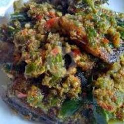 Nasi   Ikan Asin Sepat Cabe Ijo   Tahu/tempe