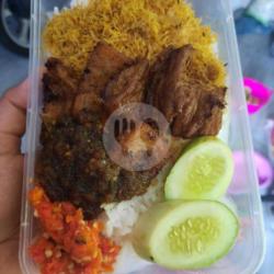 Nasi Babat Bumbu Hitam Madura