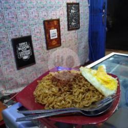 Sarimi Goreng Mie Duo   Telor