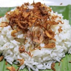 Nasi Uduk Bawang Goreng