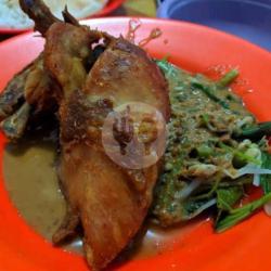 Nasi Ayam Pecel