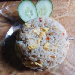 Nasi Goreng Serelemo Plus Ayam Goreng   Es Teh Segar