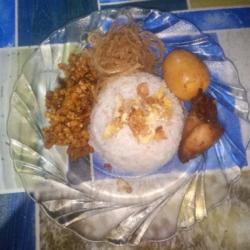 Nasi Uduk Telur Bacem   Ayam Bacem