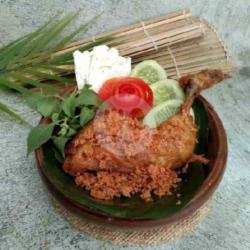Ayam Kremes Sambel Merah