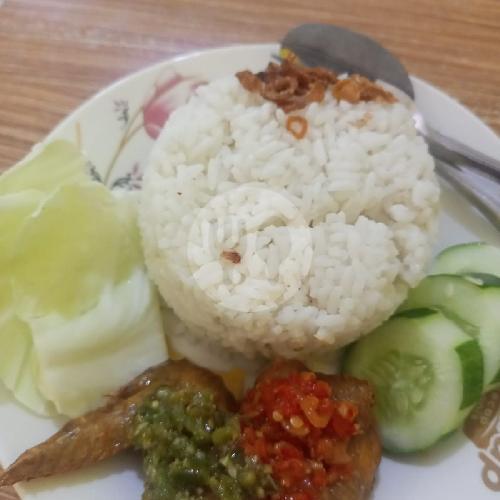 Ayam Gepuk Paket Nasi Letjen Pol Soemarto Gofood