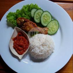 Ayam Penyet Paha Bawah   Nasi  Sambel Bawang