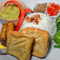 Nasi   Tahu Penyet