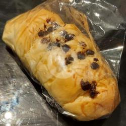 Banana Choco Cheese Bread