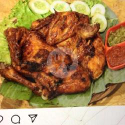 1 Ekor Ayam Bekakak Madu (manis)