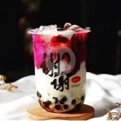 Fresh Milk Strawberry