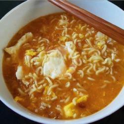 Mie Indomie Rebus Telur(free Es Teh)