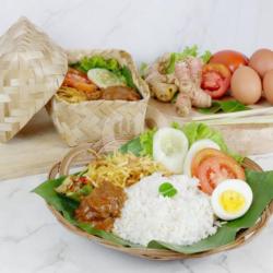 Nasi Orak Arik Daging Rendang