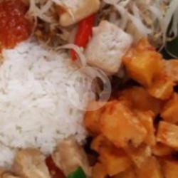 Nasi Rames Telor Balado