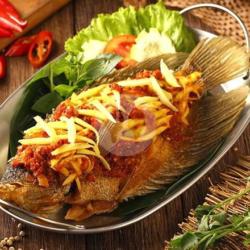 Ikan Gurame Sambal Mangga