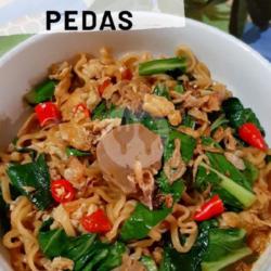 Mie Nyemek Kuah Mantul