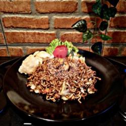 Mie Goreng Kebuli Ayam