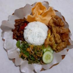 Nasi Urap Telor Dadar