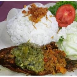 Mujair Goreng/bakar   Nasi