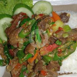 Nasi Oseng Mercon Daging Sapi Free Krupuk