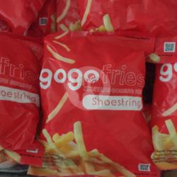 Gogo Fries Kentang Goreng Frozen Shoestring