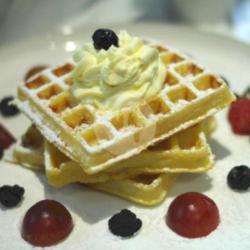 Sausage Mozarella Waffle