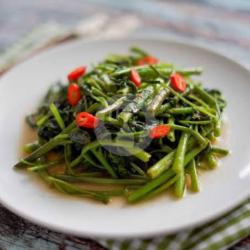 Lele Penyet   Nasi   Kangkung Tumis