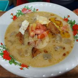 Sop Kaki Kambing Kuah Susu