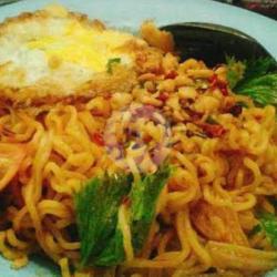 Mie Geprek Telur